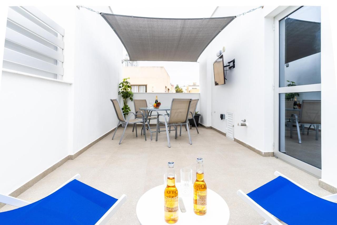Spiros Luxury Apartments アヤナパ エクステリア 写真