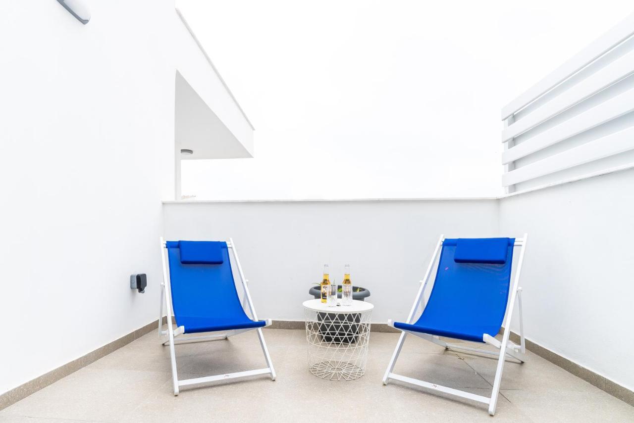 Spiros Luxury Apartments アヤナパ エクステリア 写真