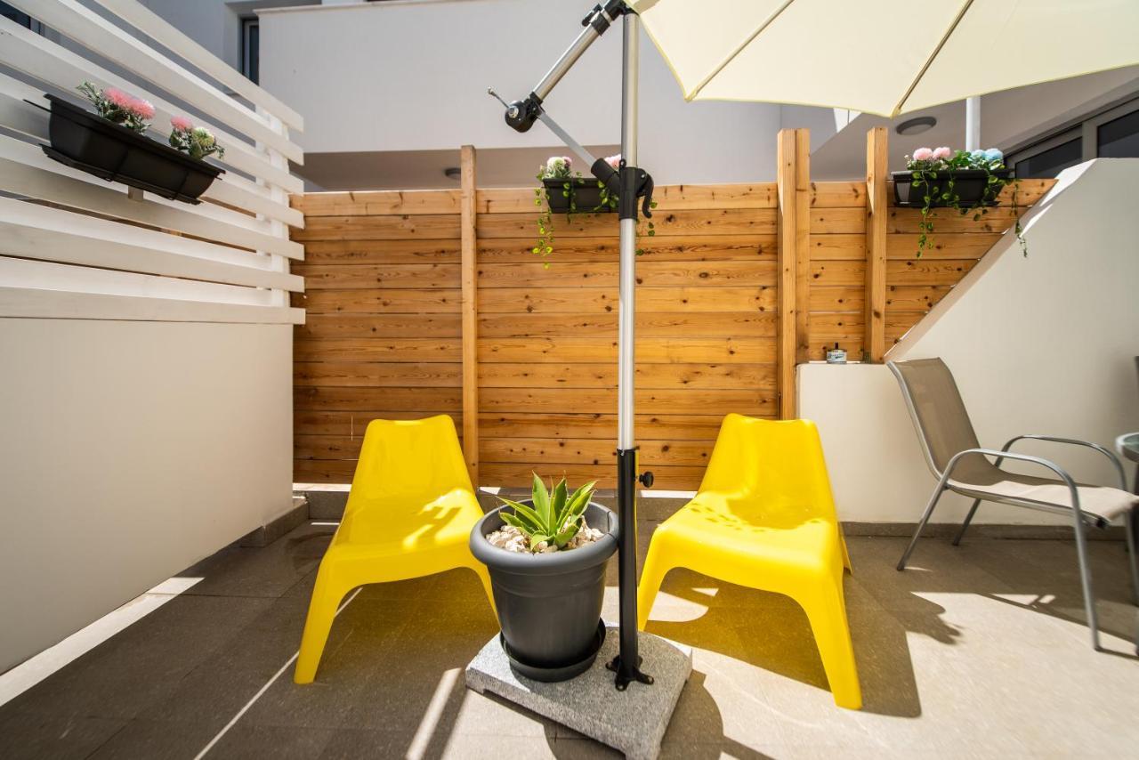 Spiros Luxury Apartments アヤナパ エクステリア 写真